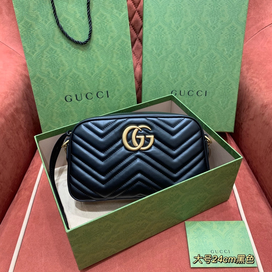 Gucci GG Marmont Camera Bag (Large)