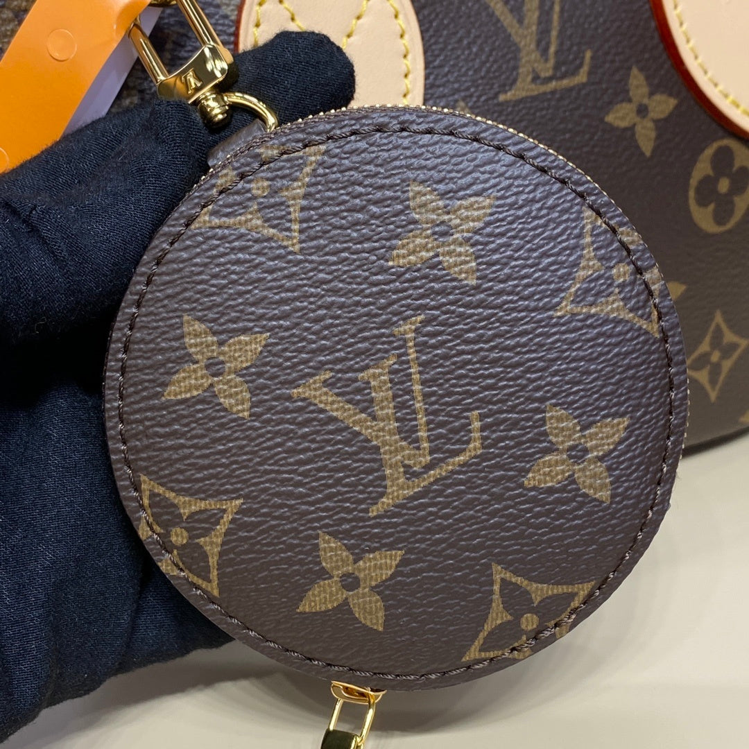Louis Vuitton Neverfull BB Handbag