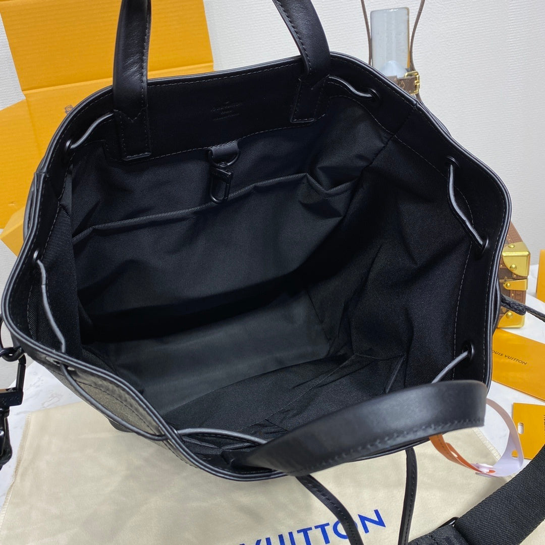 Louis Vuitton Maxi Noé Sling Shoulder Bag