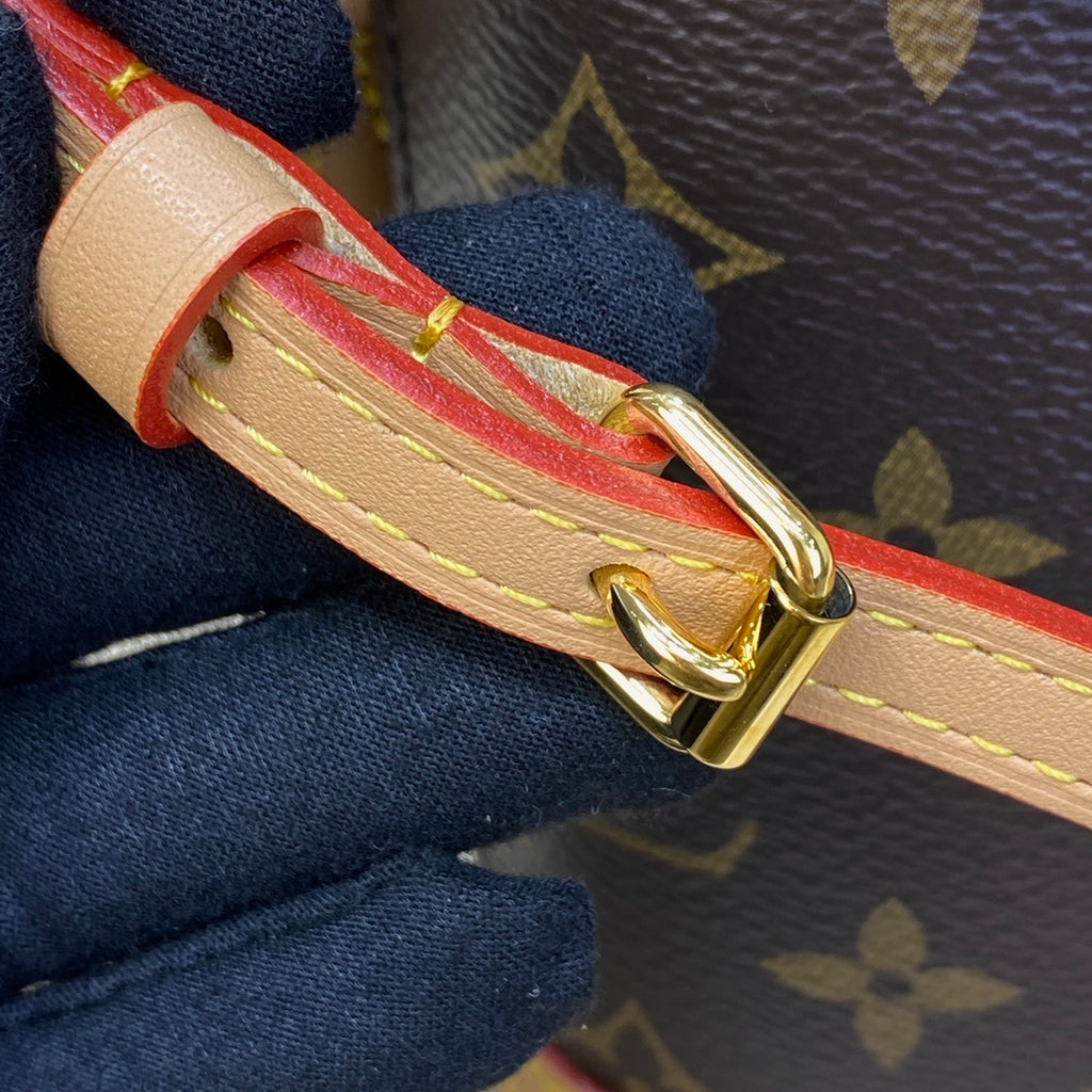 Louis Vuitton Fold Me Mini Handbag