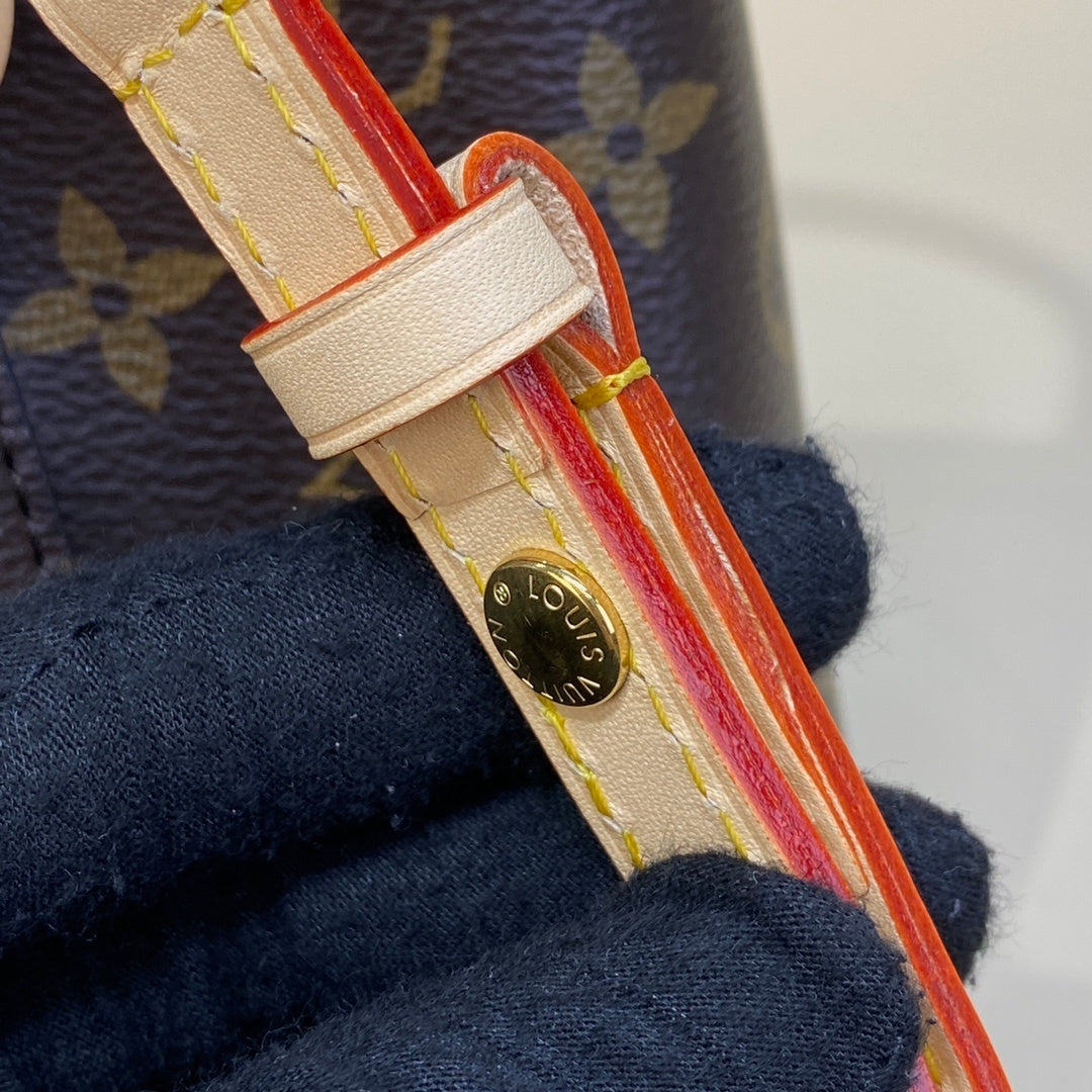 Louis Vuitton NéoNoé BB Backpack