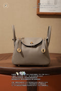 Hermès Lindy Mini 19
