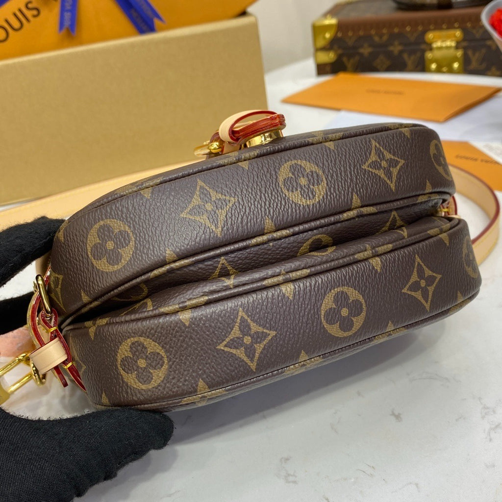 Louis Vuitton Saumur BB Handbag