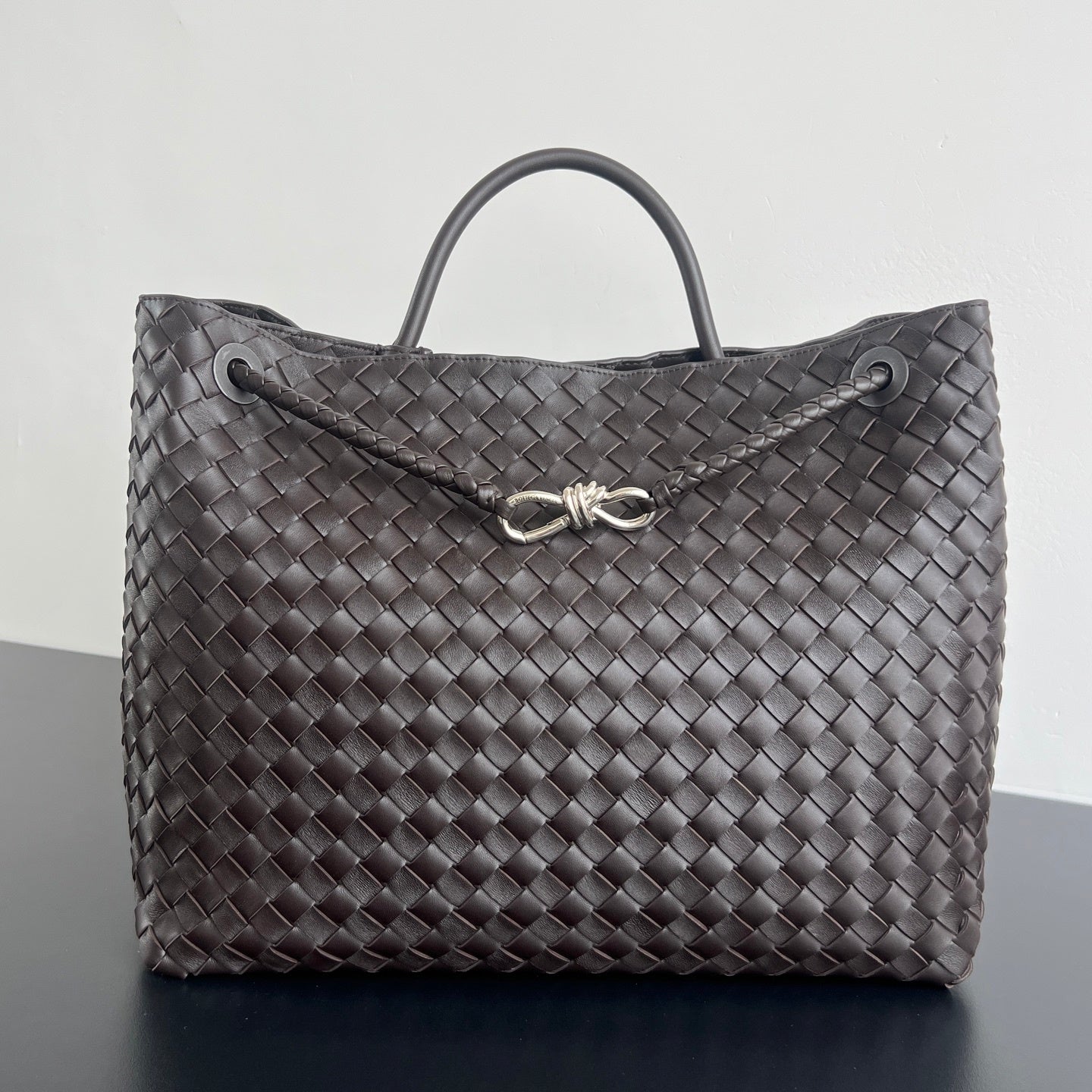 Bottega Veneta Andiamo Handbag