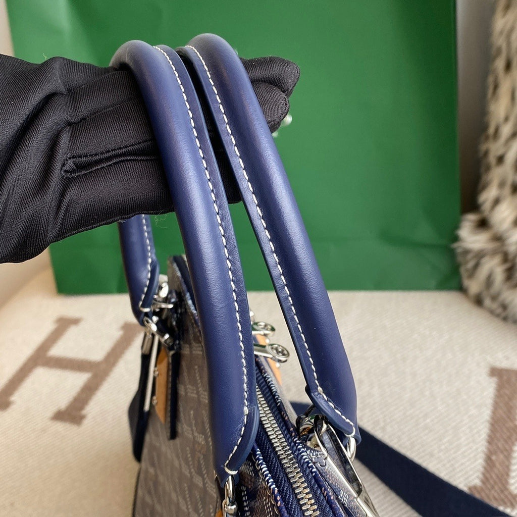 Goyard Vendome Shell Bag (Large)