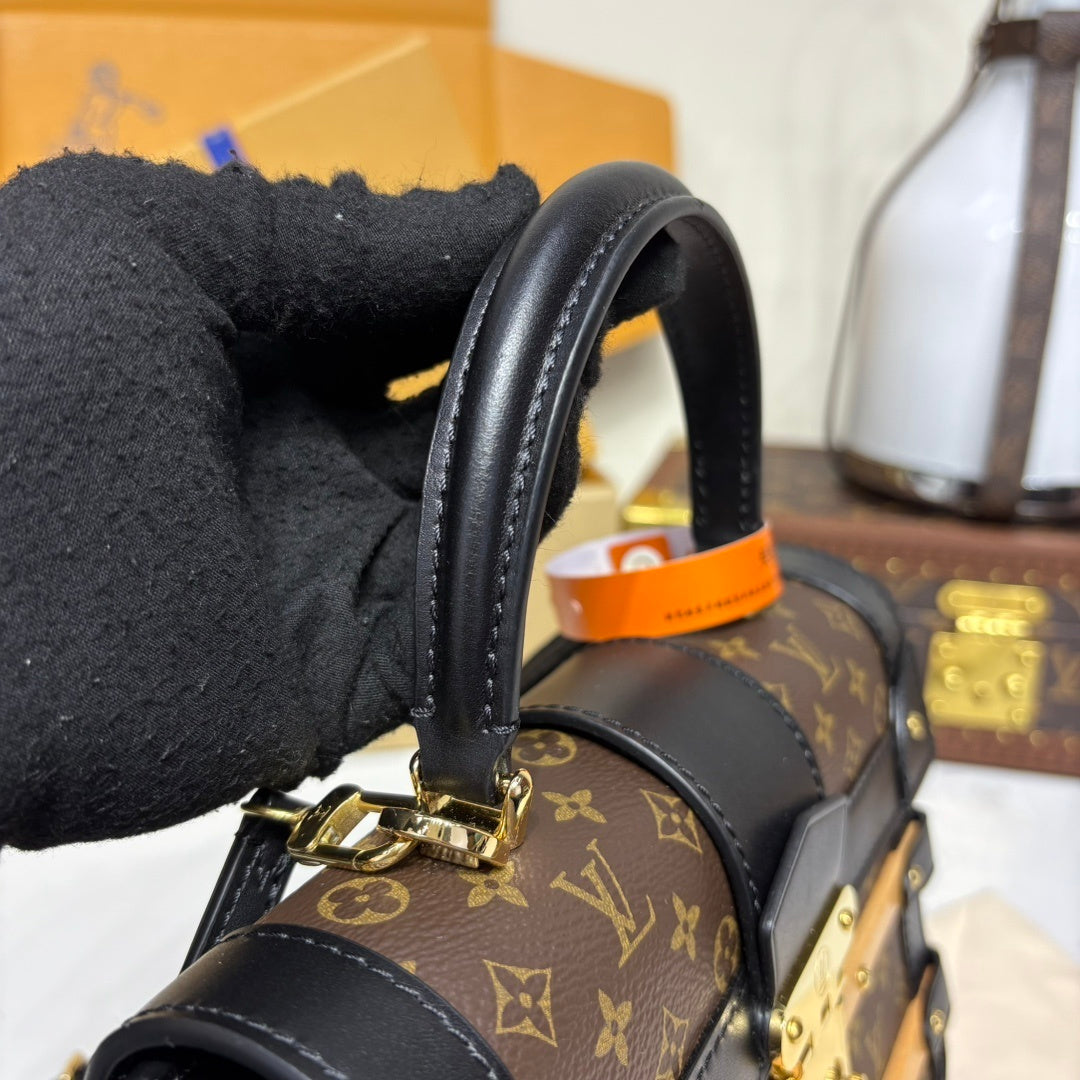 Louis Vuitton Trianon Small Handbag