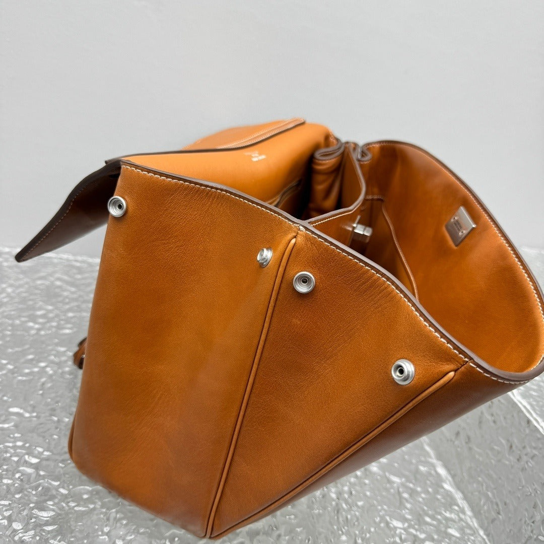 Balenciaga Rodeo Handbag Medium