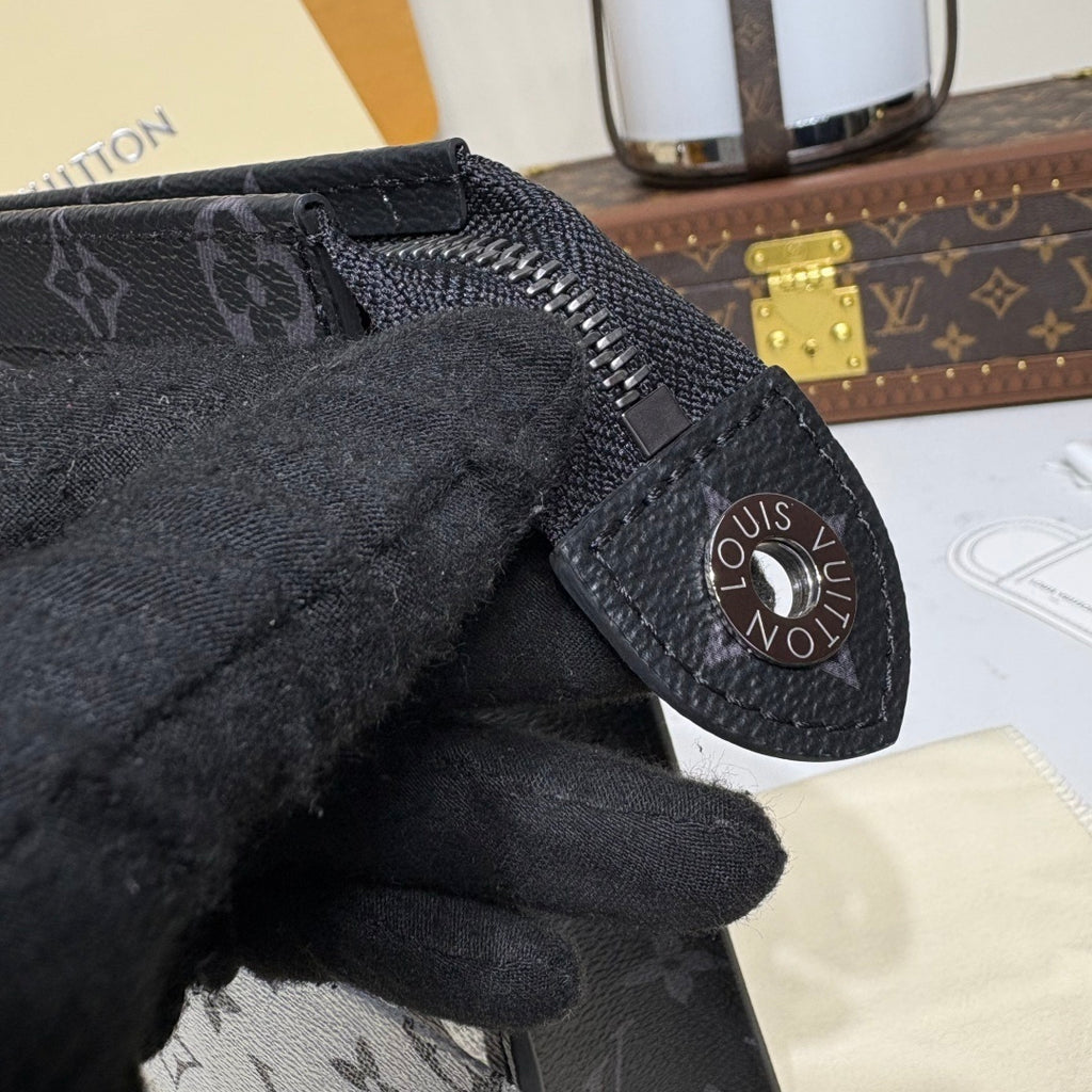 Louis Vuitton Pochette Voyage Medium Eclipse