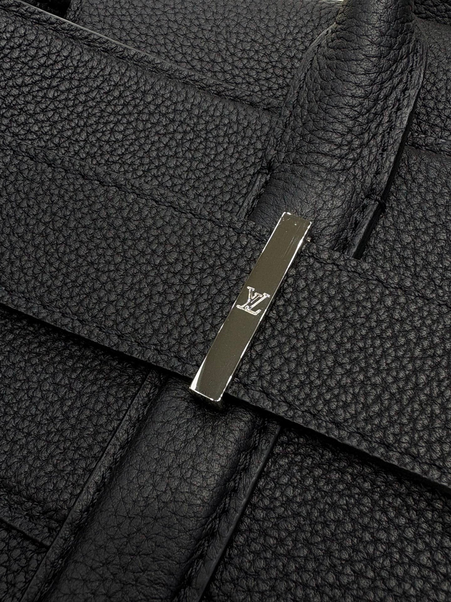 Louis Vuitton Georges Tote Medium