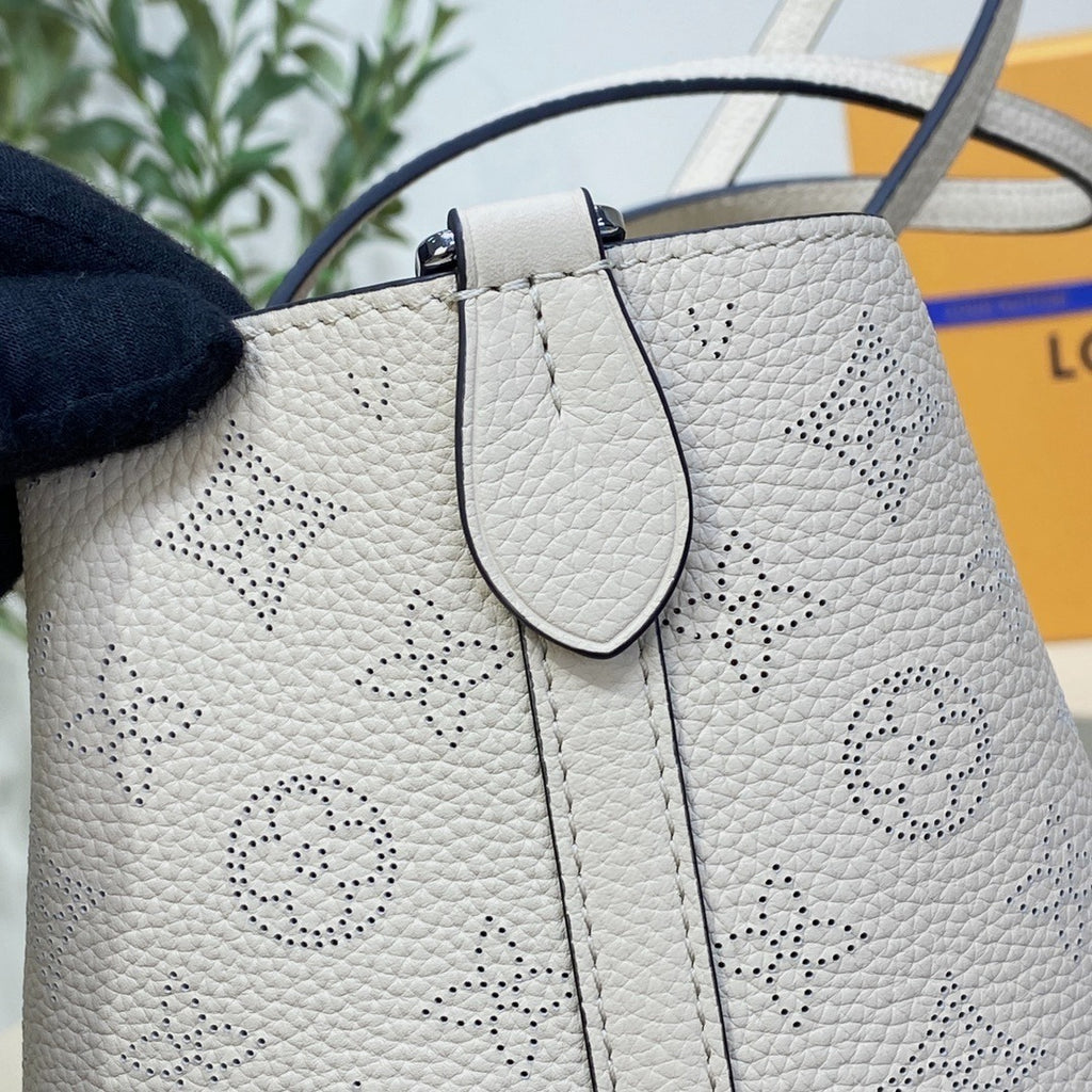 Louis Vuitton Mahina Perforated Flower Handbag PM