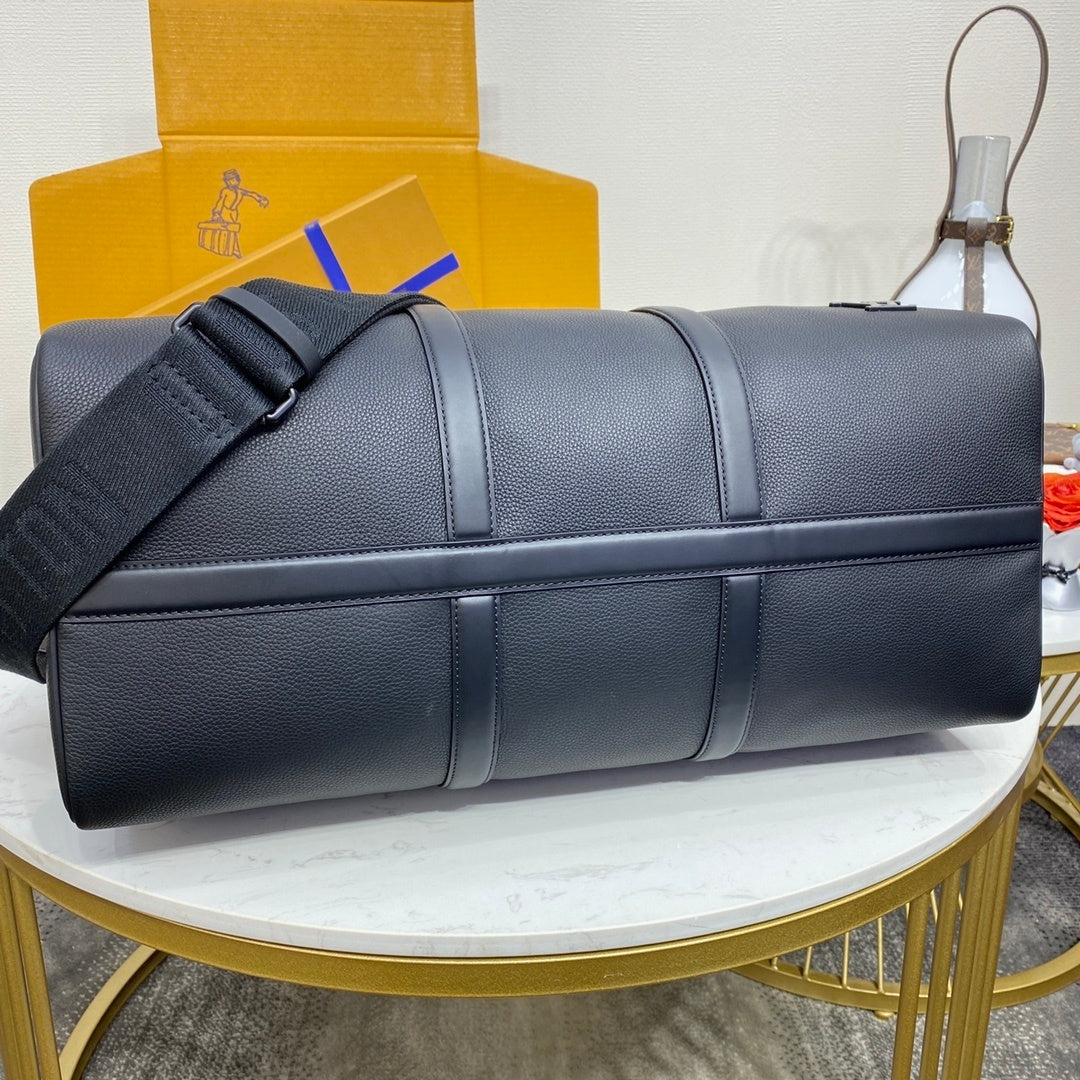 Louis Vuitton Keepall Bandoulière 50 Travel Bag