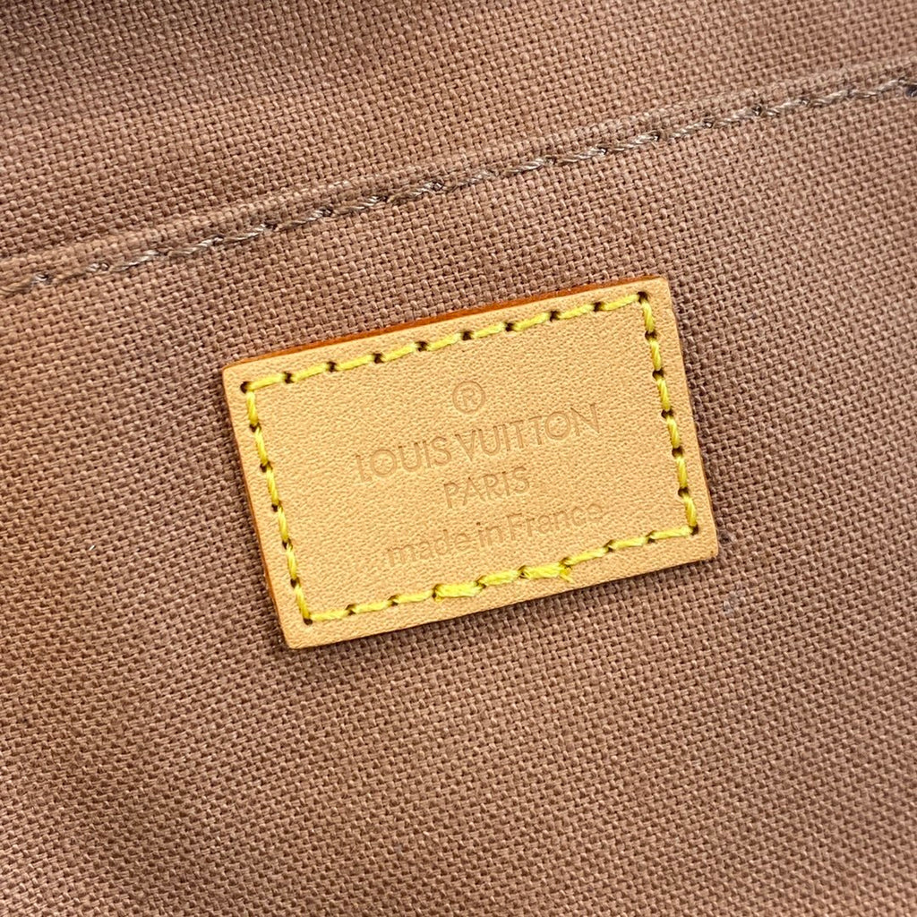 Louis Vuitton Petit Sac Plat Handbag