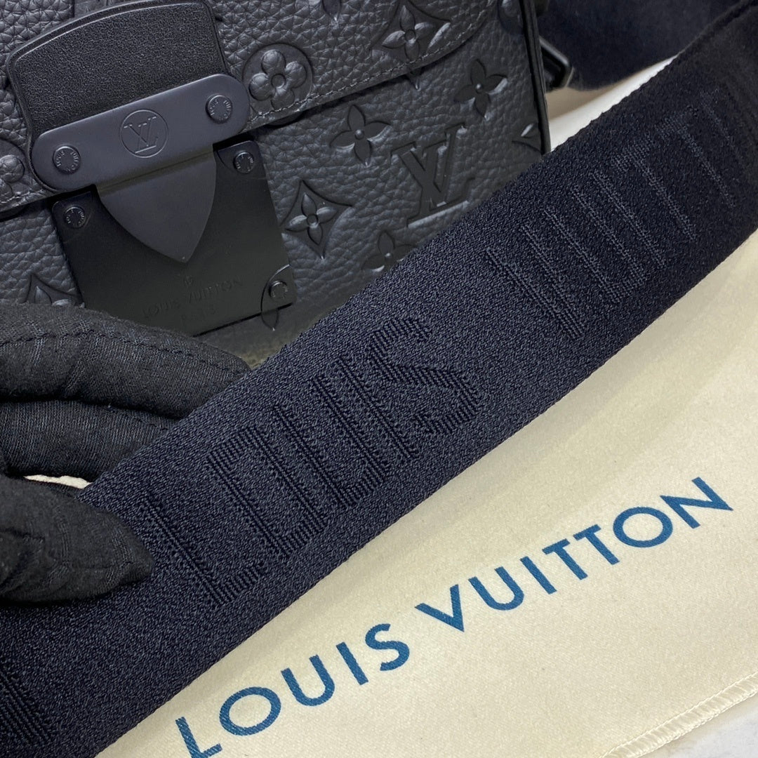 Louis Vuitton S Lock Messenger Bag