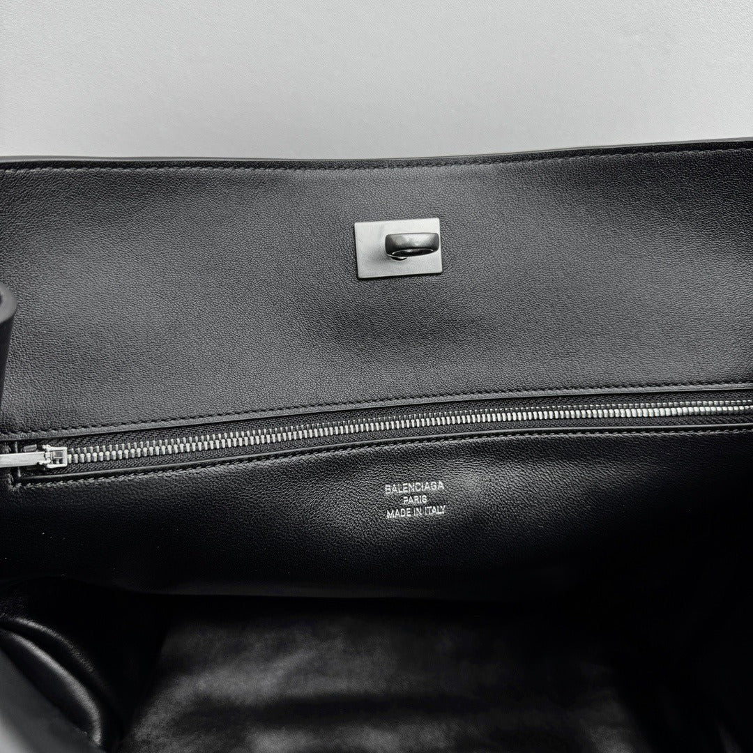 Balenciaga Rodeo Shoulder Tote Large