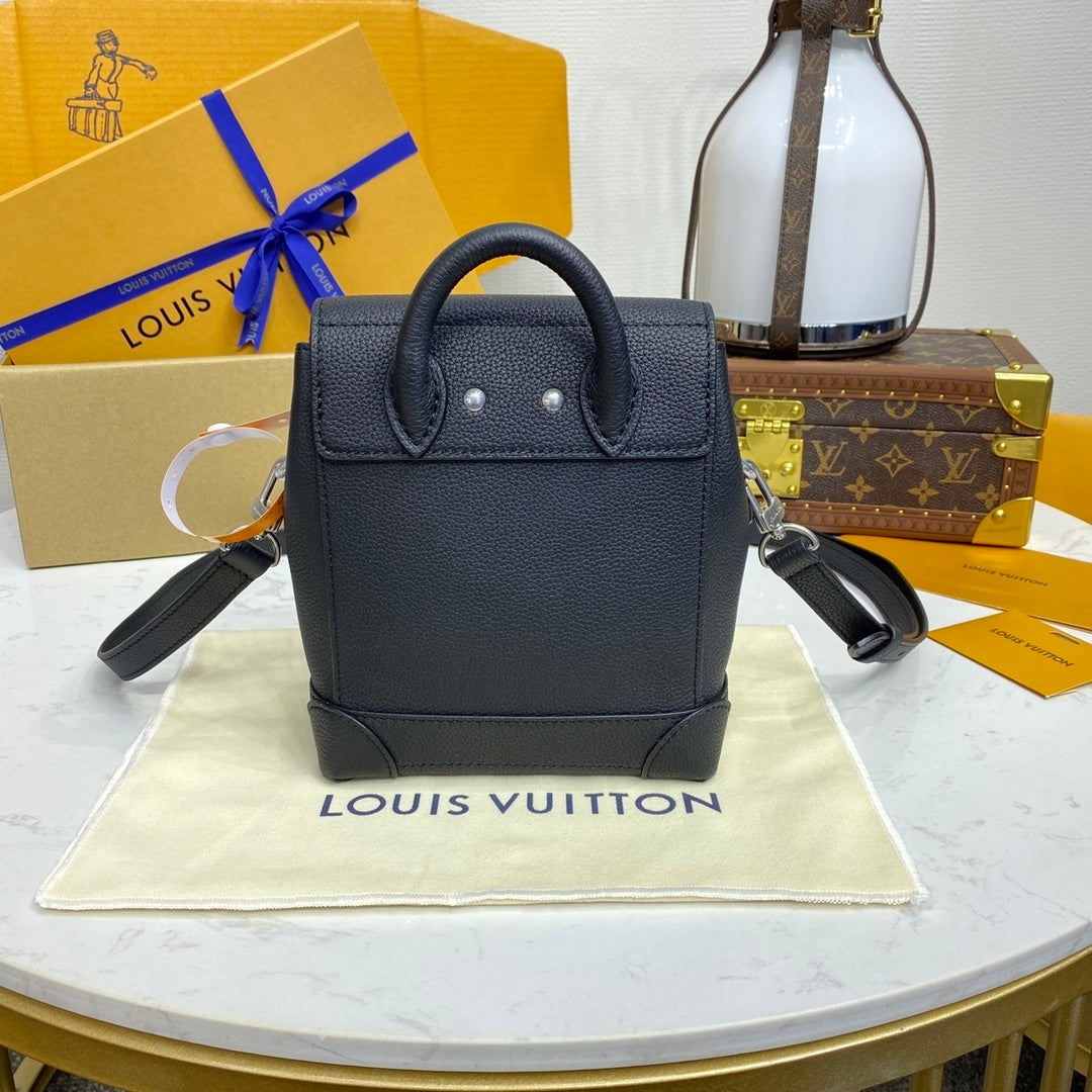Louis Vuitton Pharrell Williams Steamer 15