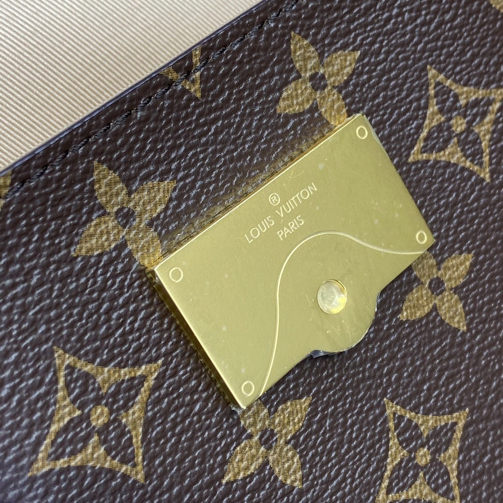 Louis Vuitton Cluny Mini Handbag