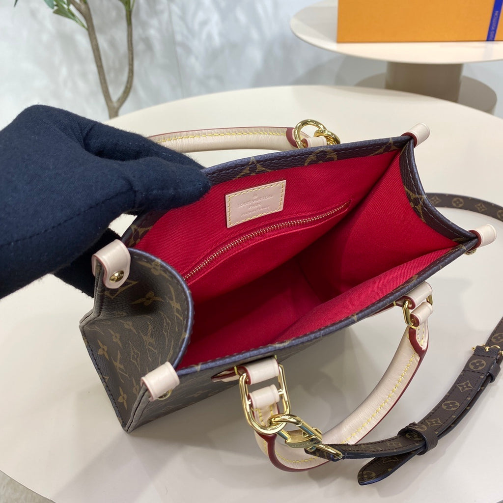 Louis Vuitton Sac Plat Handbag