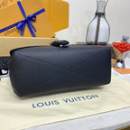 Louis Vuitton Saumur Messenger Bag