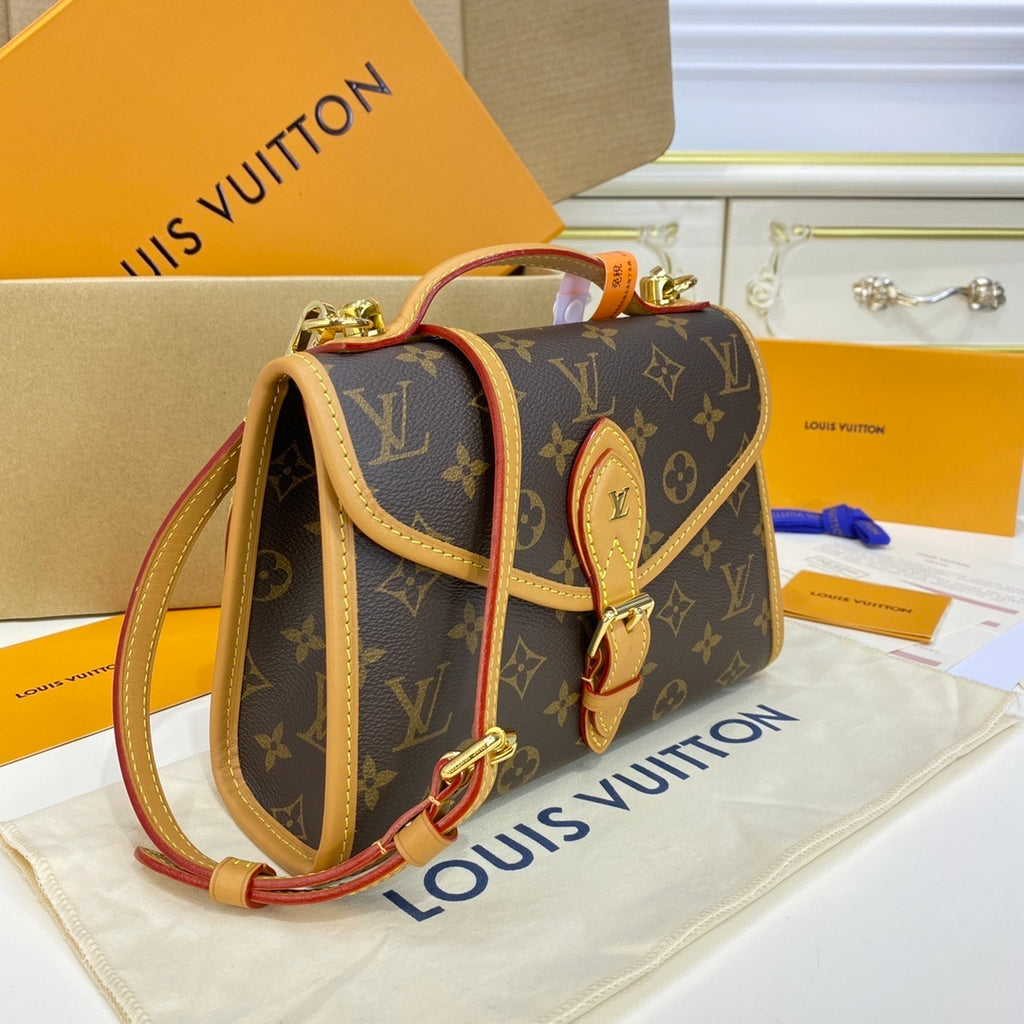 Louis Vuitton Bel Air Messenger Bag