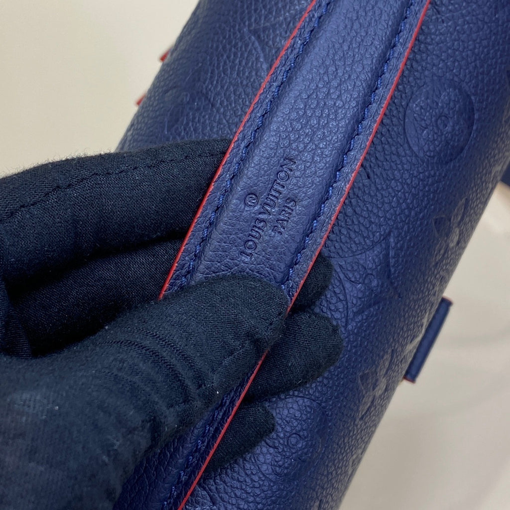 Louis Vuitton Full-Leather Messenger Bag