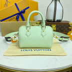 Louis Vuitton Speedy 18 Handbag