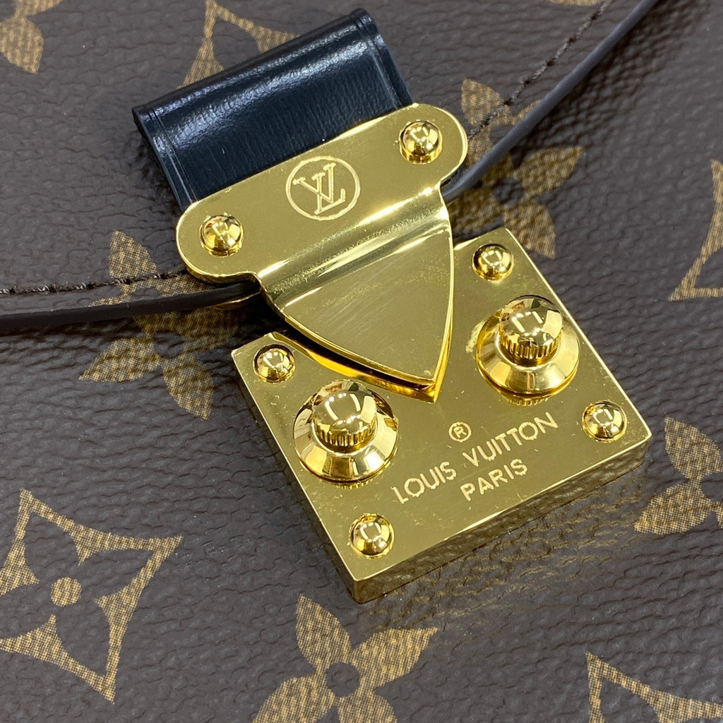 Louis Vuitton Pochette Métis Messenger Bag