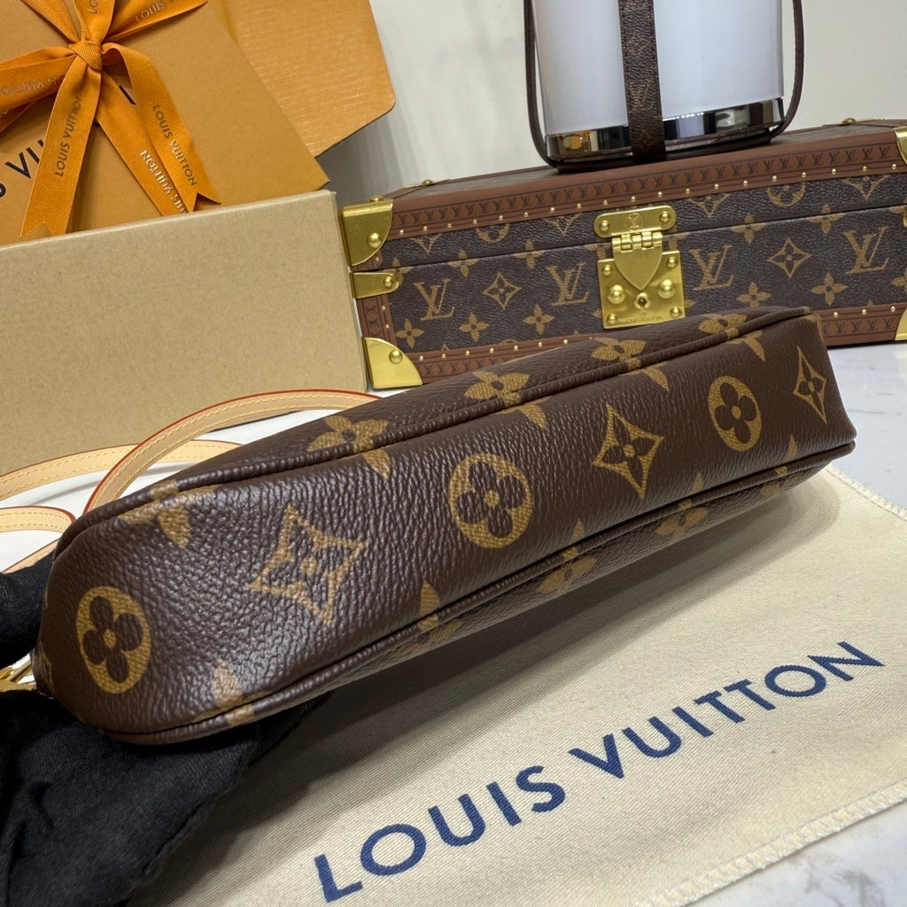 Louis Vuitton Monogram Shoulder Underarm Bag