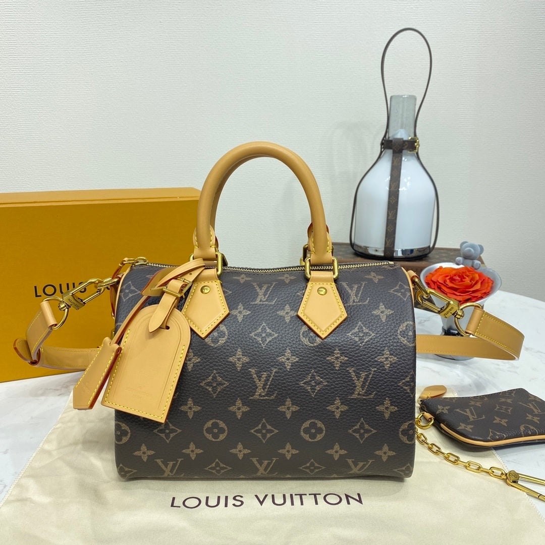 Louis Vuitton Speedy Bandoulière 25 Monogram Leather