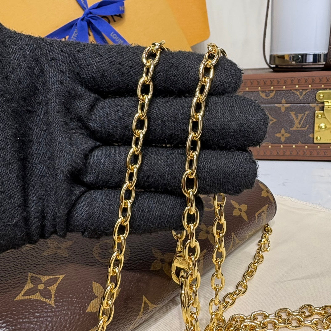 Louis Vuitton Lily WOC Handbag
