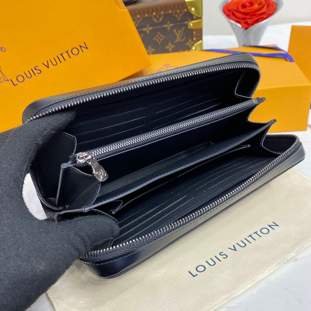 Louis Vuitton Zippy XL Wallet