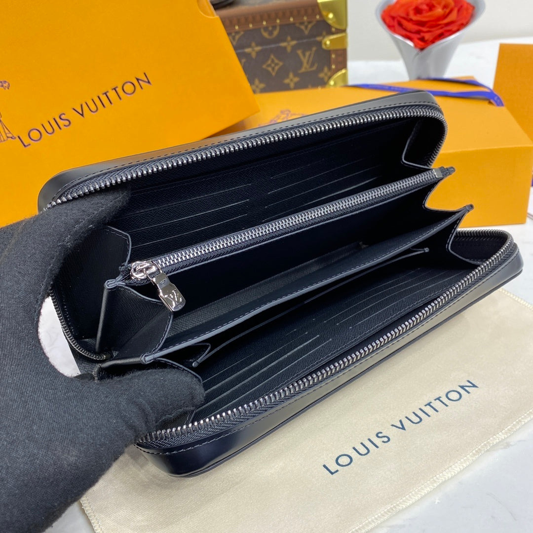 Louis Vuitton Zippy XL Wallet