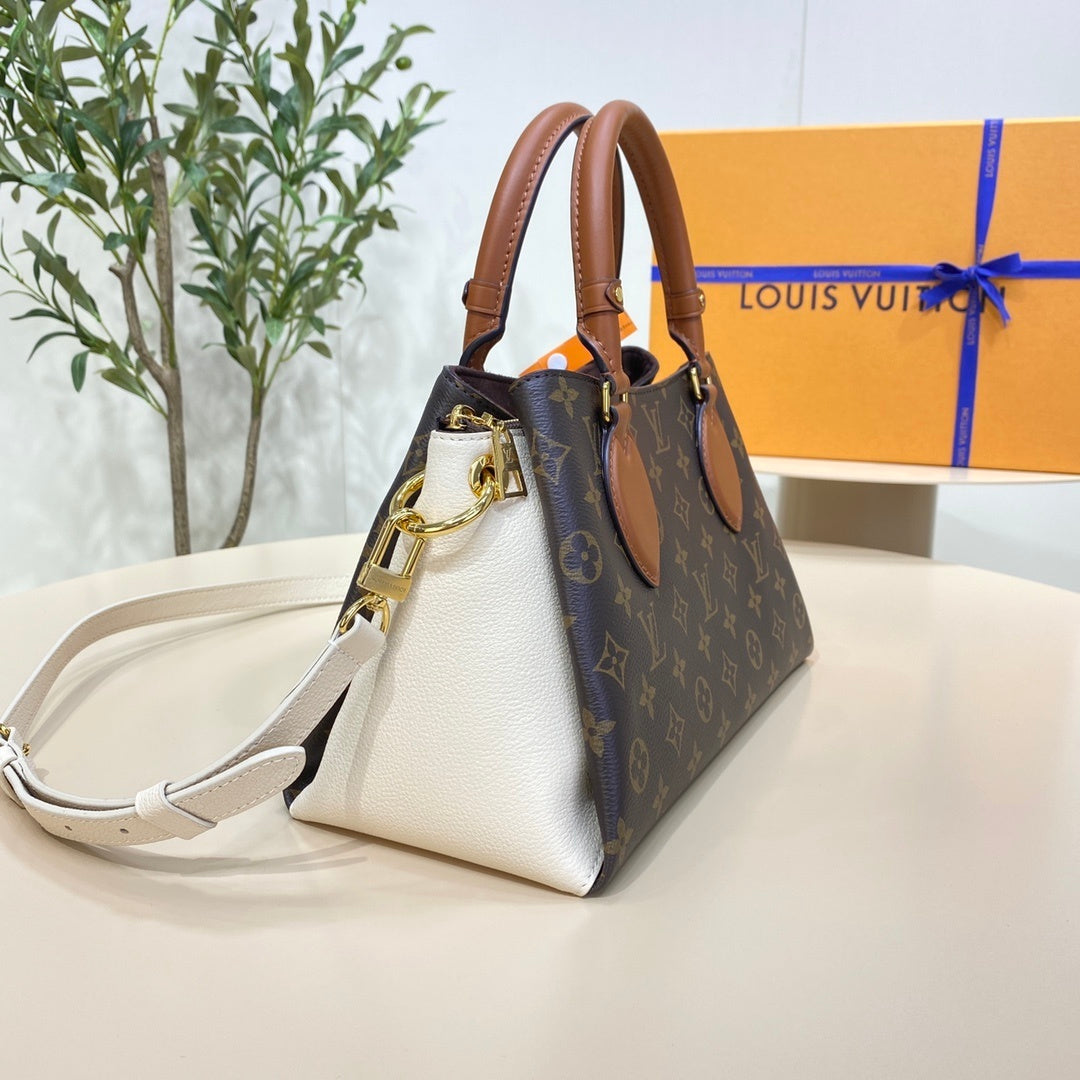 Louis Vuitton Opéra BB Handbag