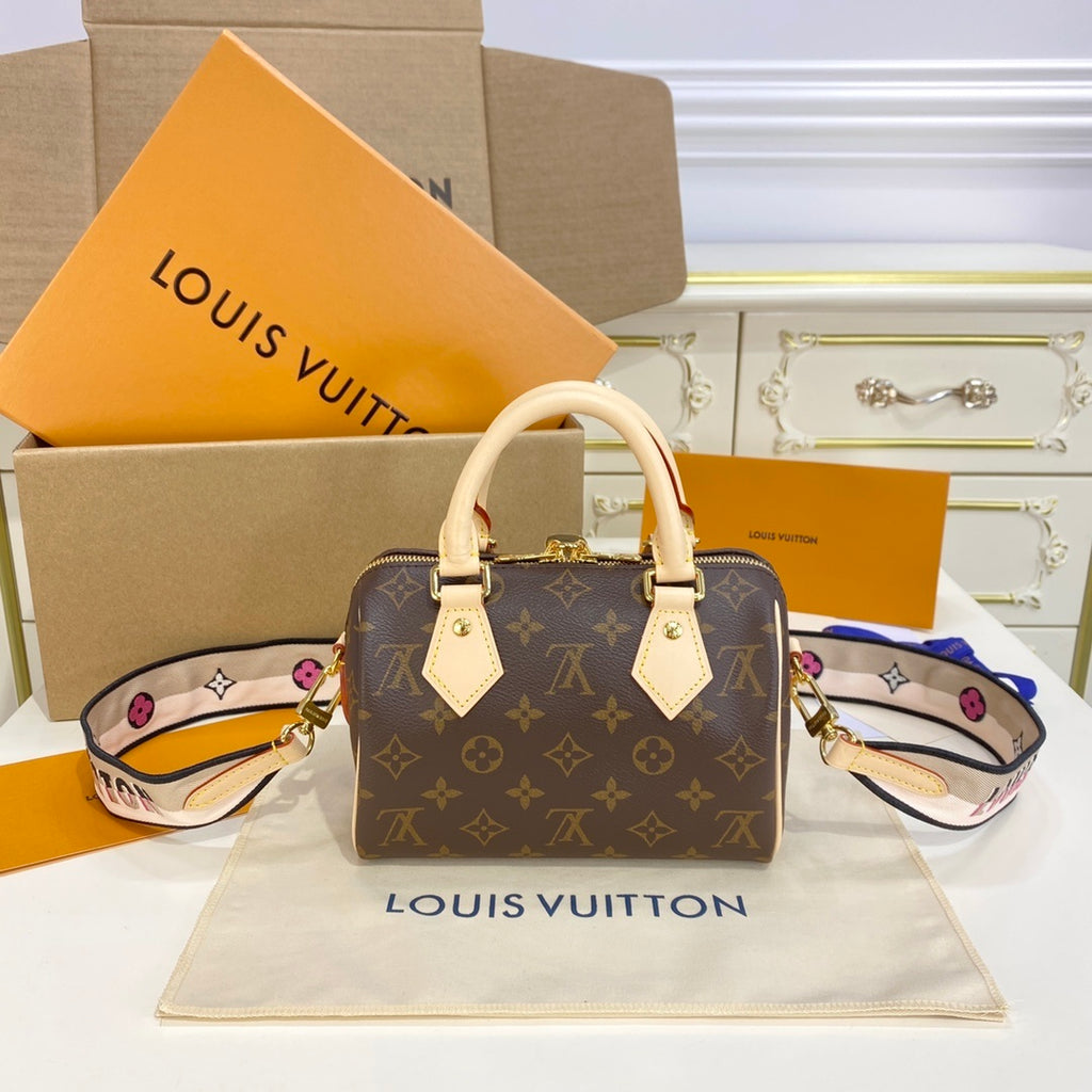 Louis Vuitton Monogram Shoulder Handbag