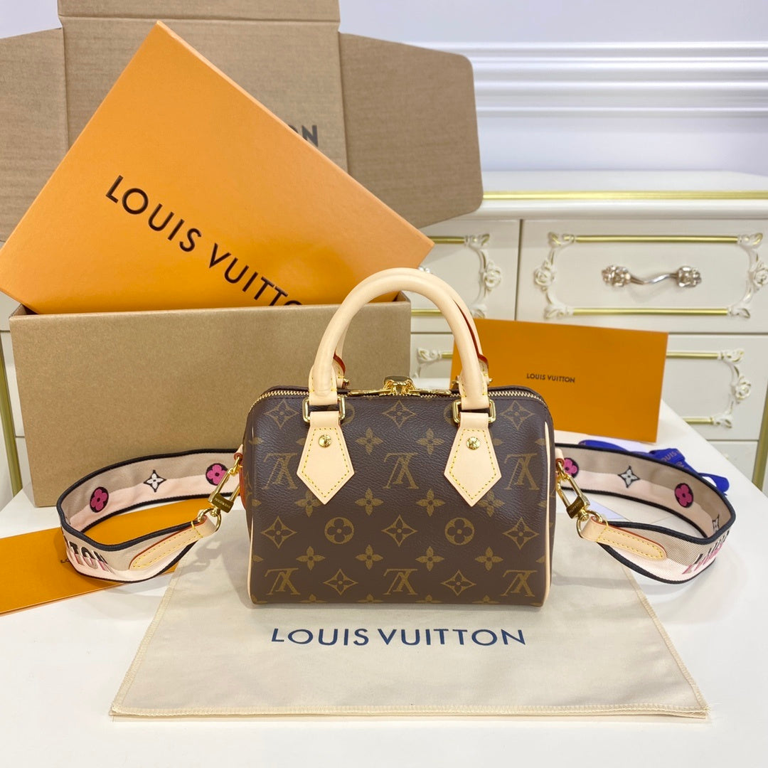 Louis Vuitton Monogram Shoulder Handbag
