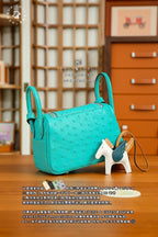 Hermès Lindy Mini 19