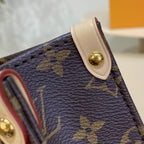 Louis Vuitton Sac Plat Handbag