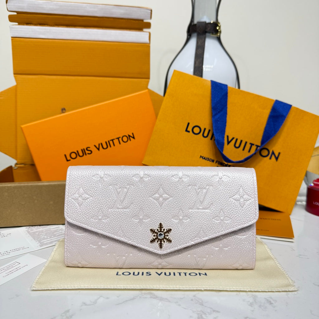 Louis Vuitton Sarah Wallet