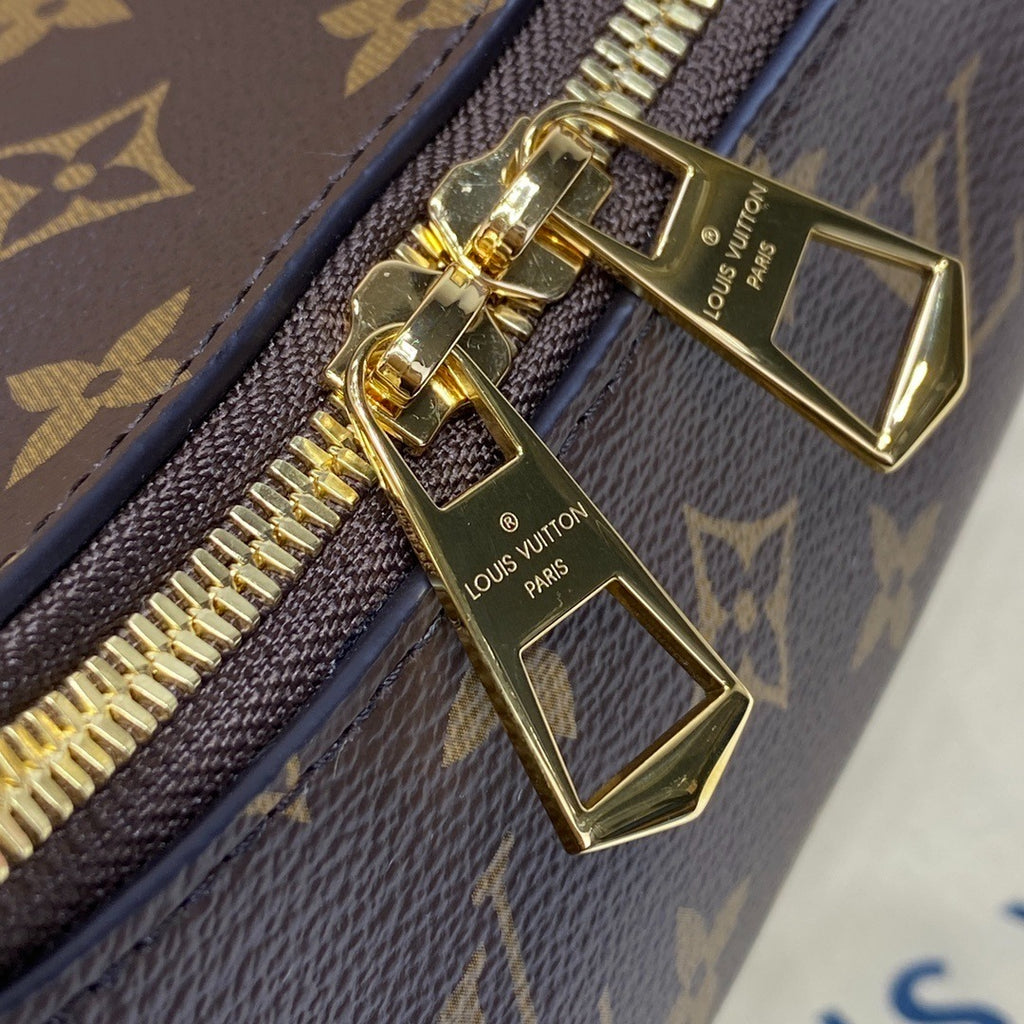 Louis Vuitton Boulogne Handbag