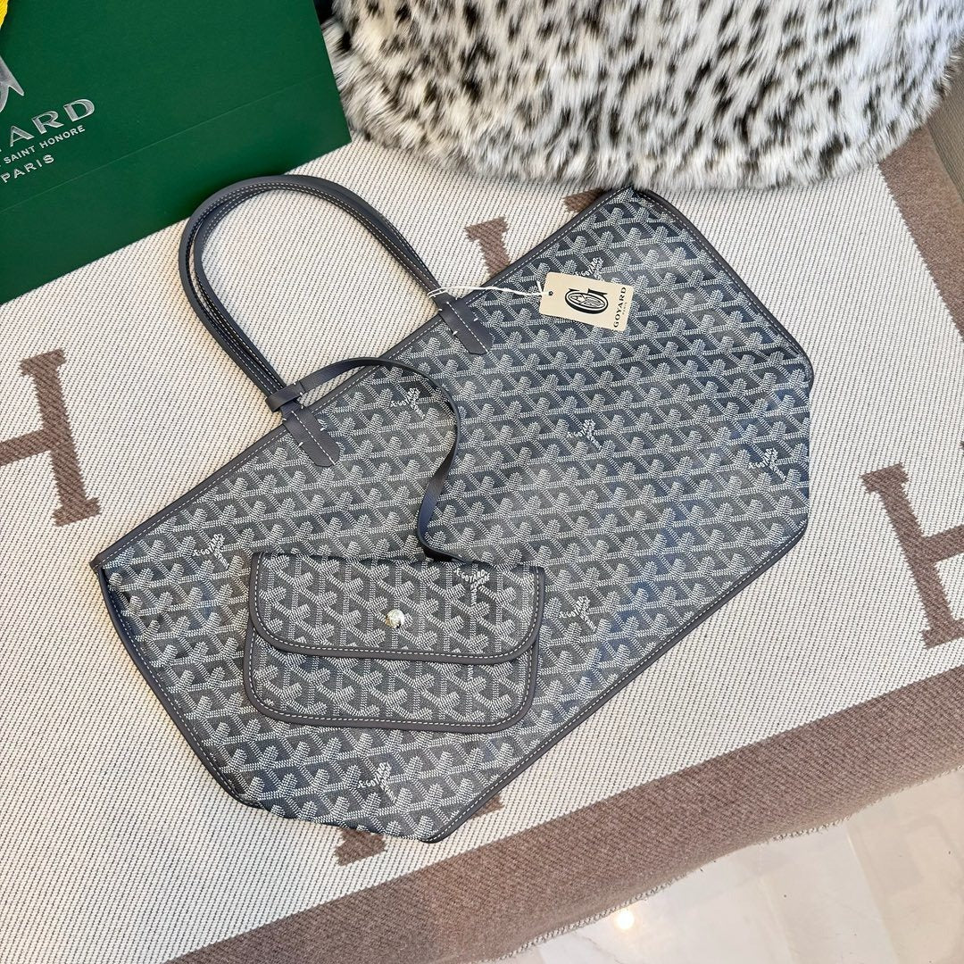 Goyard Anjou Reversible Tote (Medium)