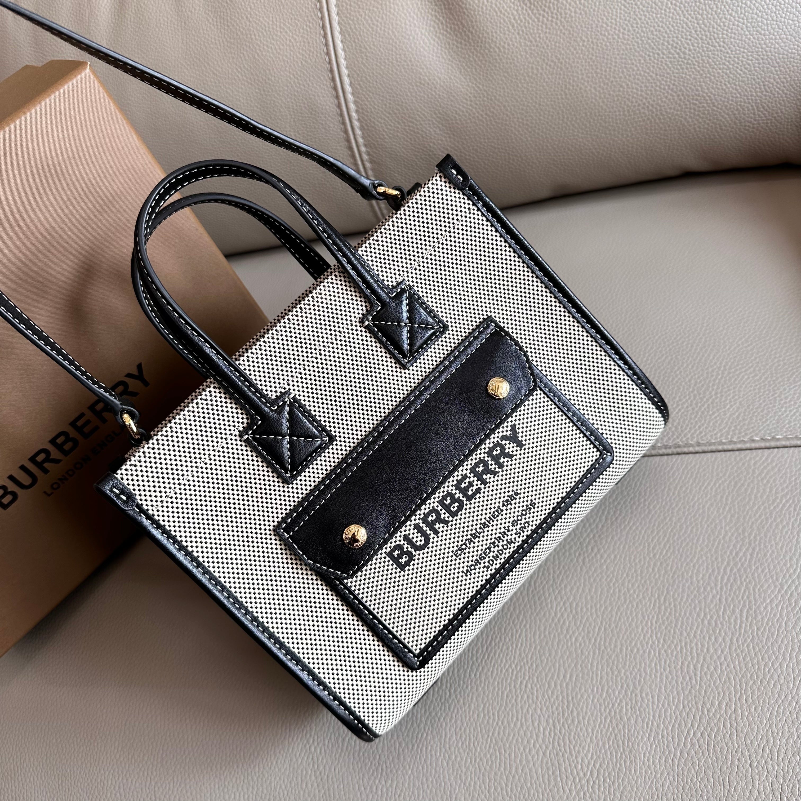 Burberry Freya Bag