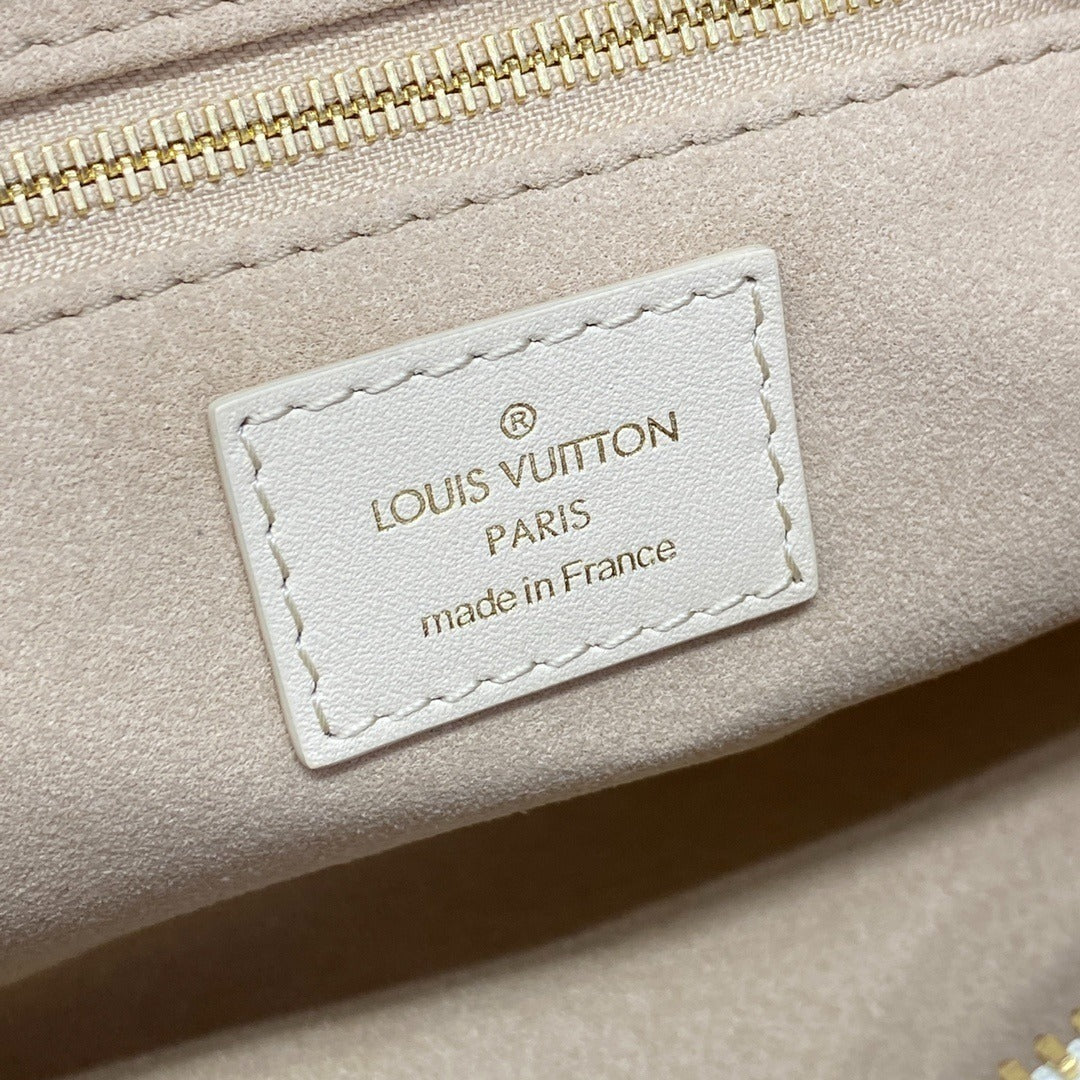 Louis Vuitton Petite Malle Souple Handbag