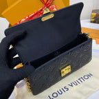 Louis Vuitton Wallet on Chain Métis