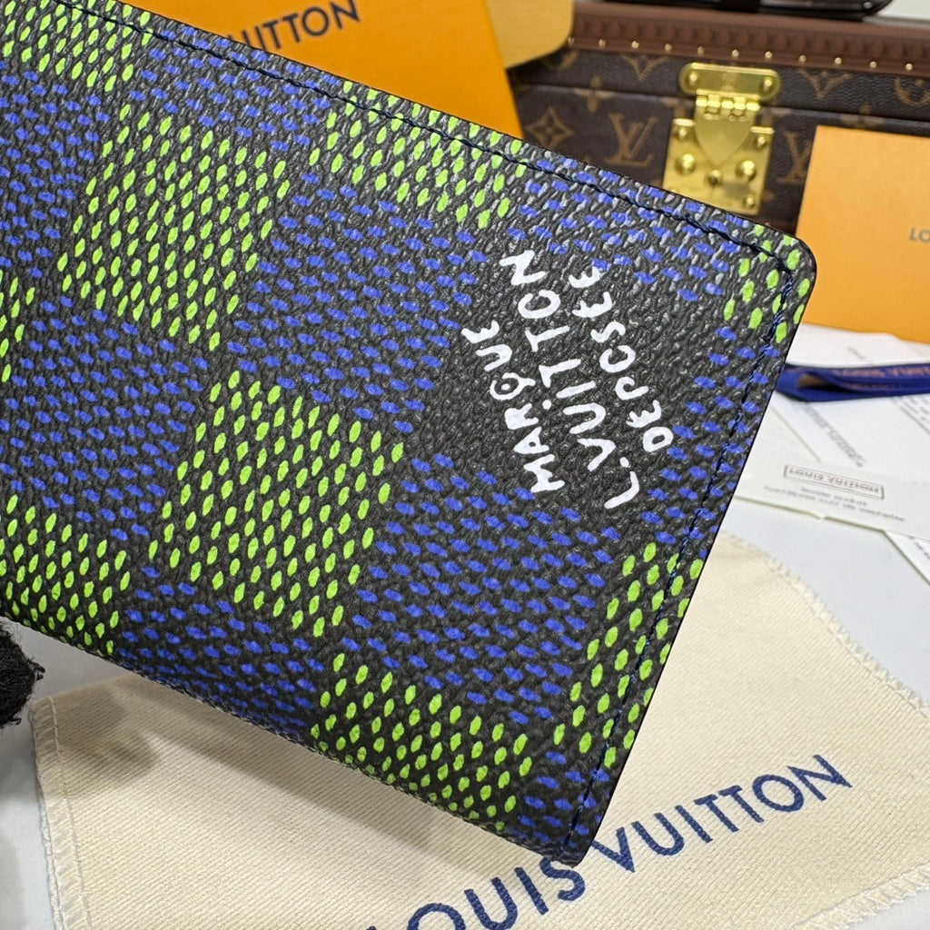 Louis Vuitton Passport Holder Damier Heritage