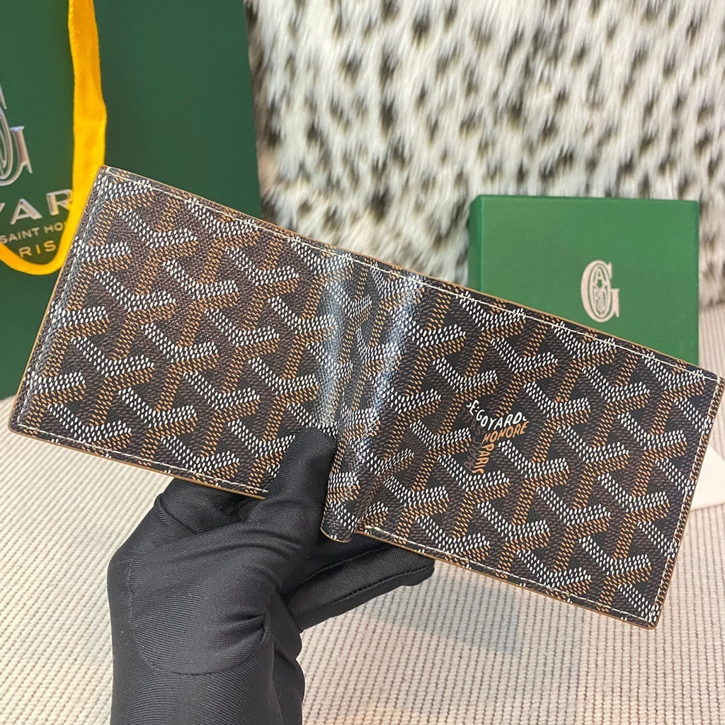 Goyard Bi-Fold Card Holder with Coin Pocket