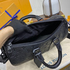 Louis Vuitton Keepall Bandoulière 35 Handbag