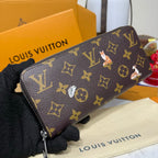 Louis Vuitton Zippy Horizontal Wallet