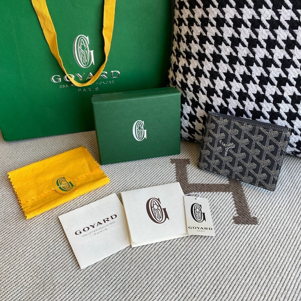 Goyard Classic Bi-Fold Wallet