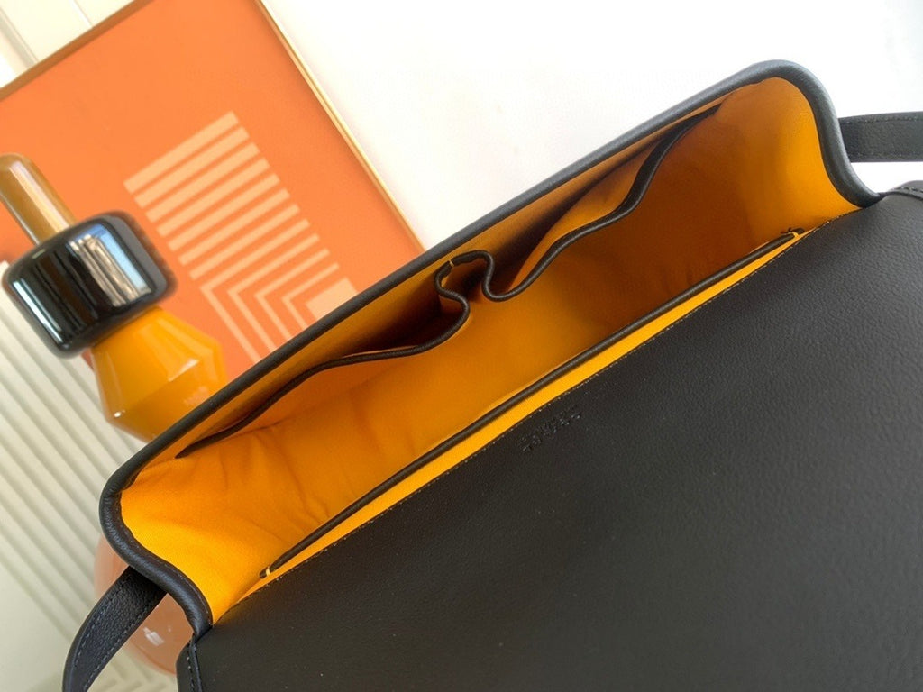 Goyard Belvedere Medium Messenger Bag
