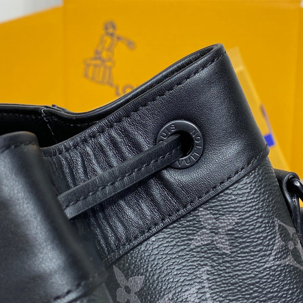 Louis Vuitton Maxi Noé Sling Shoulder Bag