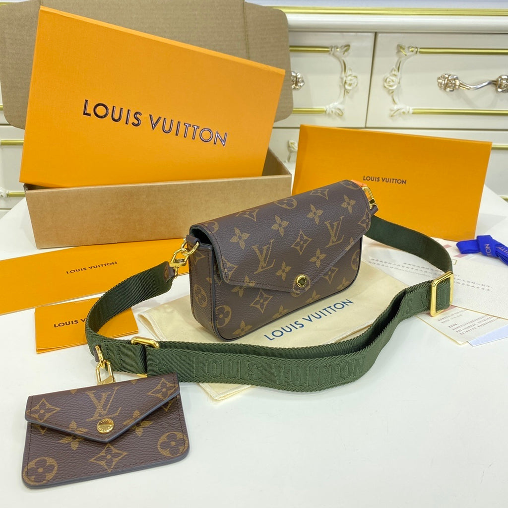 Louis Vuitton Multi Pochette Accessoires Handbag